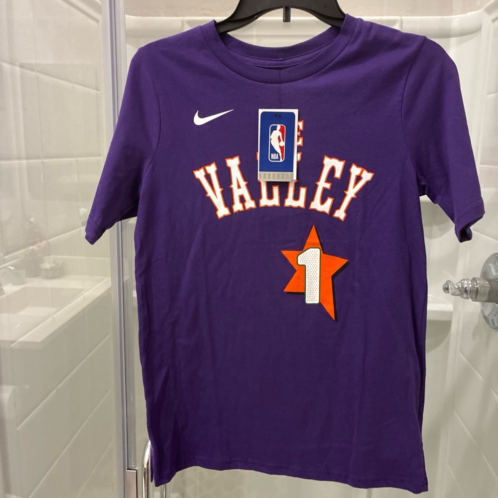 Nike mens tsPurple Valley Graphic T-Shirt